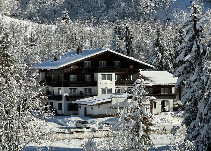 Pension Baranekhof - Just One Ski Bus Stop From Kitzsteinhorn Ski Resort